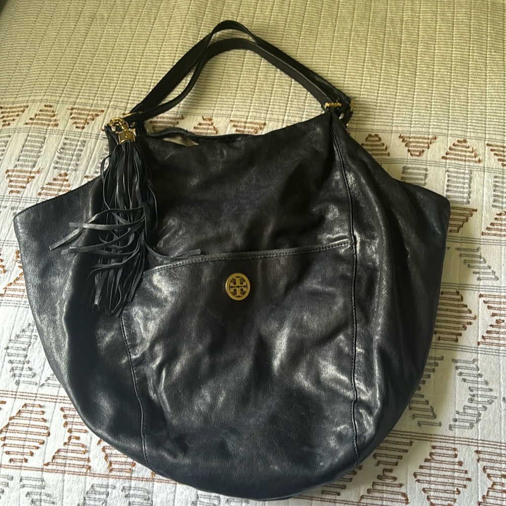 Tory Burch hobo leather bag.